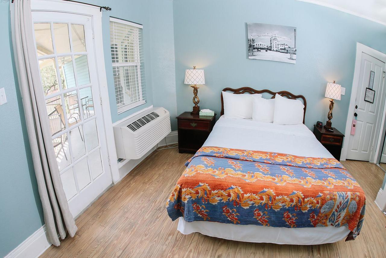 Inn On The Riverwalk San Antonio Bagian luar foto